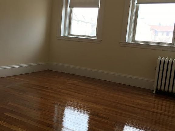 4th image of 1610 Massachusetts Ave APT 6