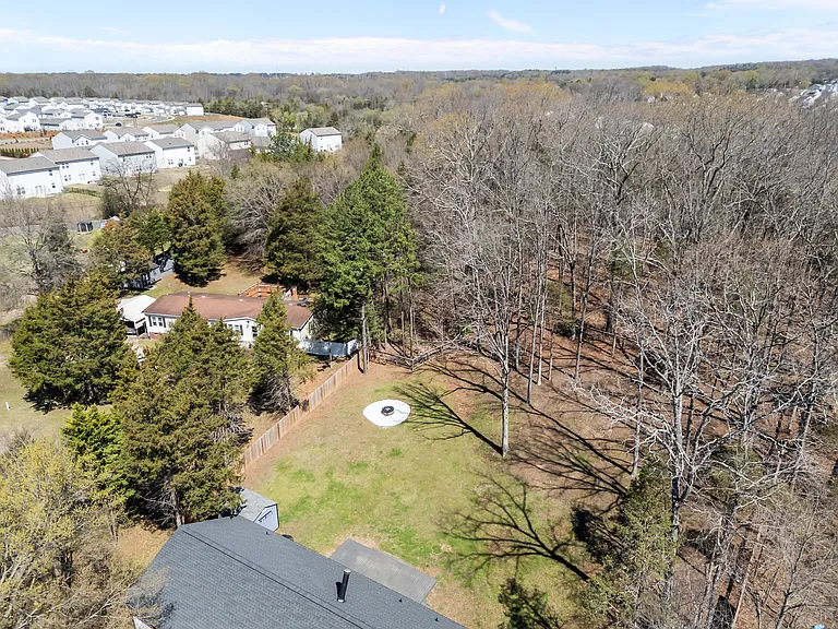 3057 Fountainview Ave — Photo 42