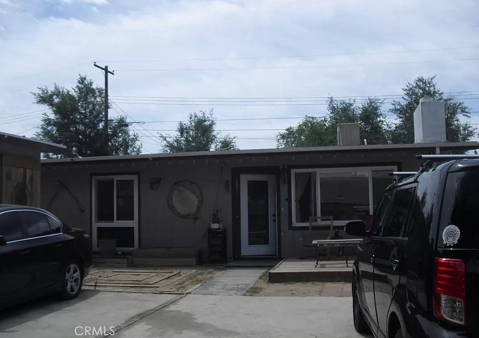 1st image of 1022 W Avenue H1