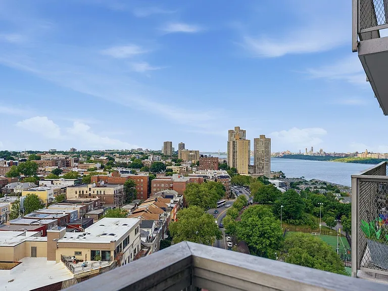 6050 Boulevard East #16E — Photo 14