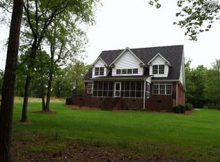 460 Peninsula Dr, Prosperity, SC 29127