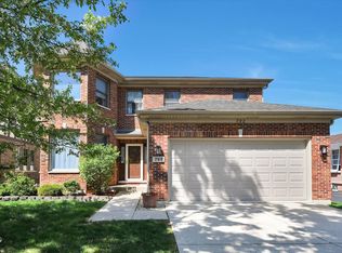 792 S Colfax Ave, Elmhurst, IL 60126