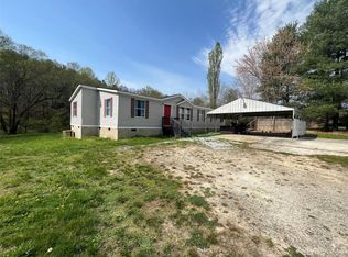 74 Azalea View Ln, Hendersonville, NC 28792