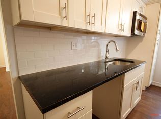 2410 29th St APT 1, Astoria, NY 11102