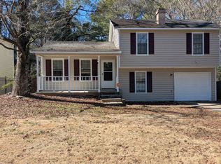 926 Hemingway Rd, Stone Mountain, GA 30088