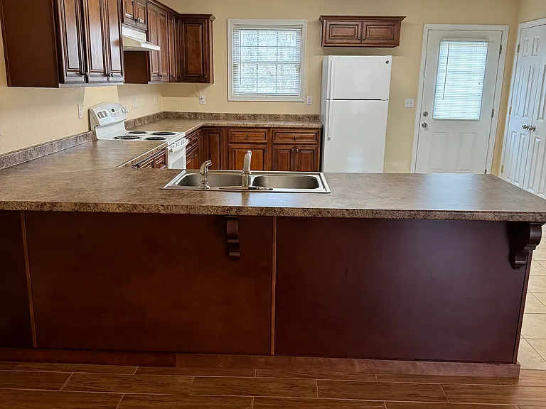 Fox Haven Dr — Photo 2