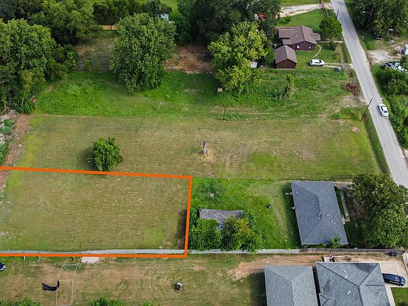 2nd image of 9409 Irby St Lot 2