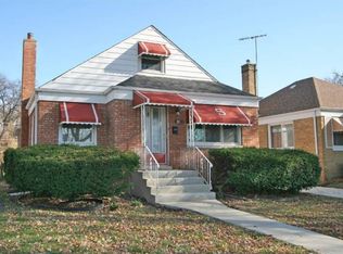 1913 S 24th Ave, Maywood, IL