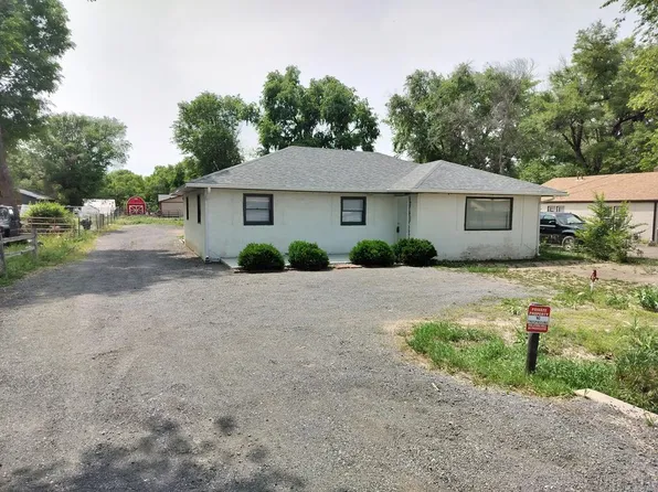1143 25th Ln, Pueblo, CO 81006