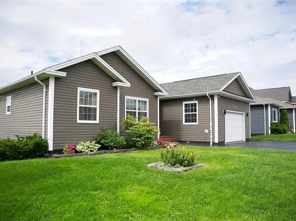 17 Hann Crescent, Corner Brook, NL A2H7K2
