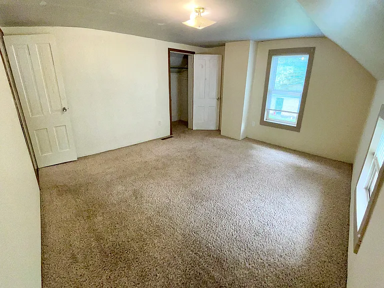 528 Union St #B — Photo 3