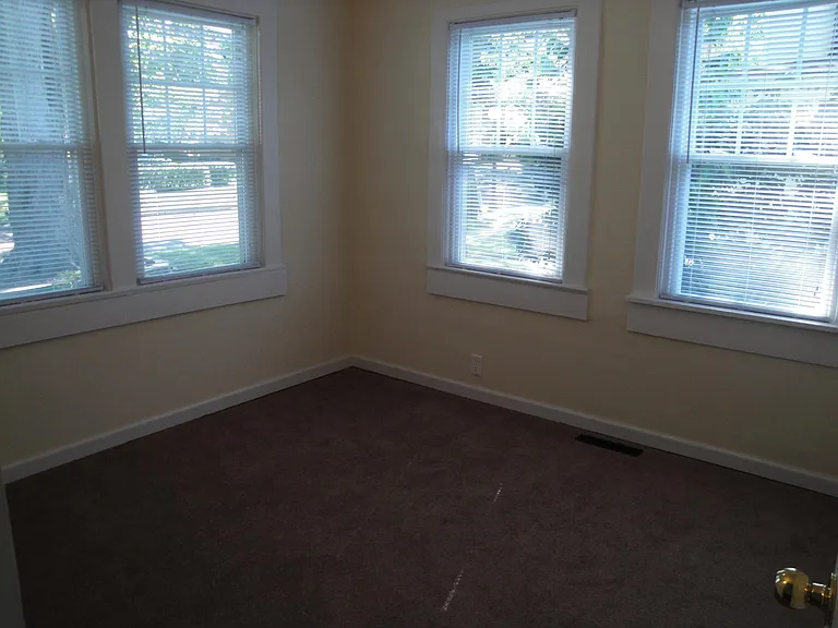 712 W Hill St #1 — Photo 11