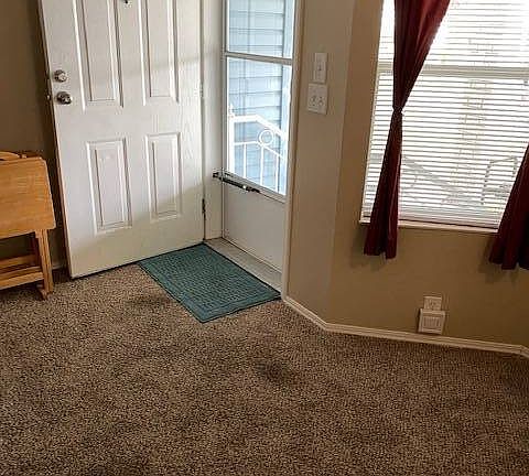 3rd image of 681 Tulip Cir E