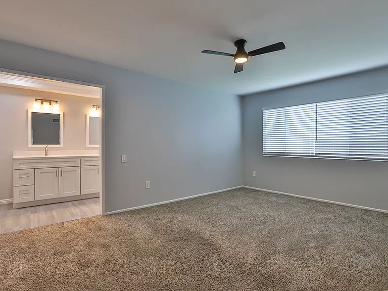 309 W Kelly Ave #A — Photo 20