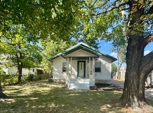 1411 W Lynn Street, Springfield, MO 65802