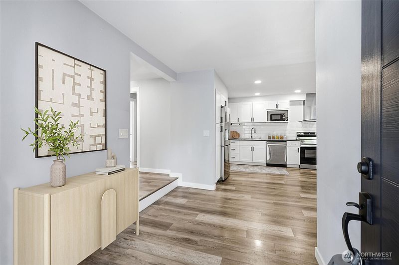 2nd image of 11920 215th Street E