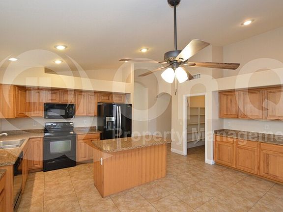 3rd image of 34736 N Murray Grey Dr