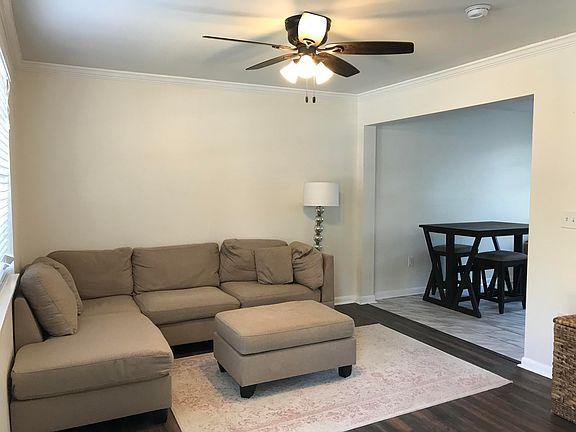 2nd image of 415 Parkdale Dr APT 9E
