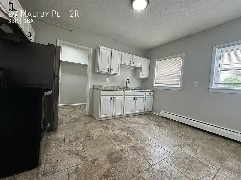 20 Maltby Pl #2R — Photo 9