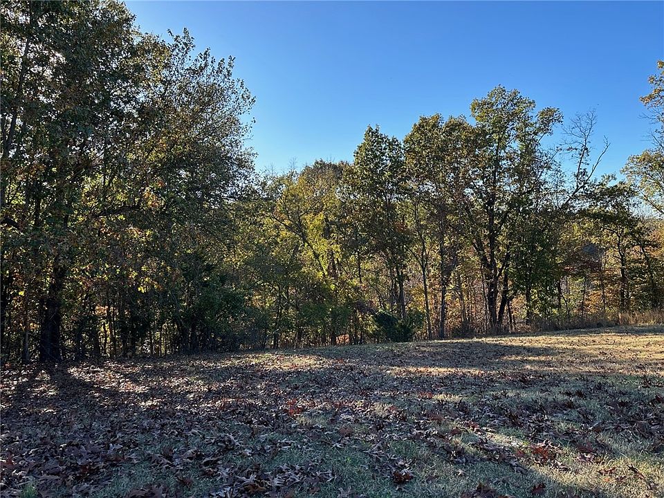 1st image of Eastgate Dr #15