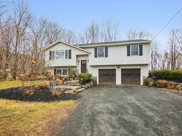 43 Masthay Circle, Southington, CT 06489