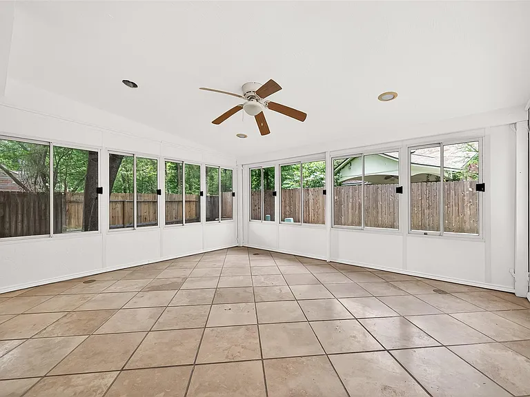 42 Rockridge Dr — Photo 29