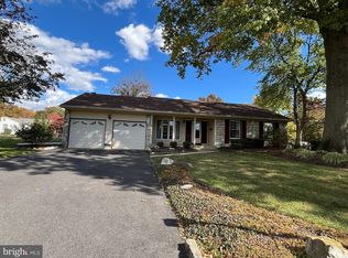 3120 Waterford Ct, Cinnaminson, NJ 08077