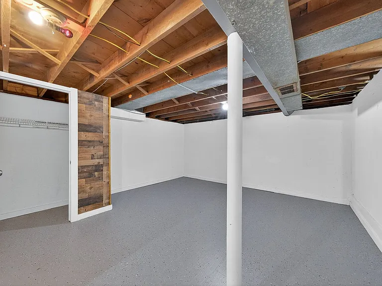 5638 Helen Ave — Photo 18