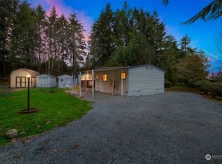 22013 134th St E, Sumner, WA 98391