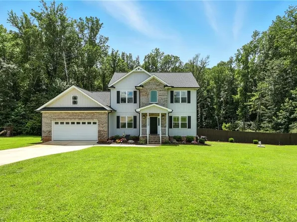 5080 Branch View Rd, Browns Summit, NC 27214
