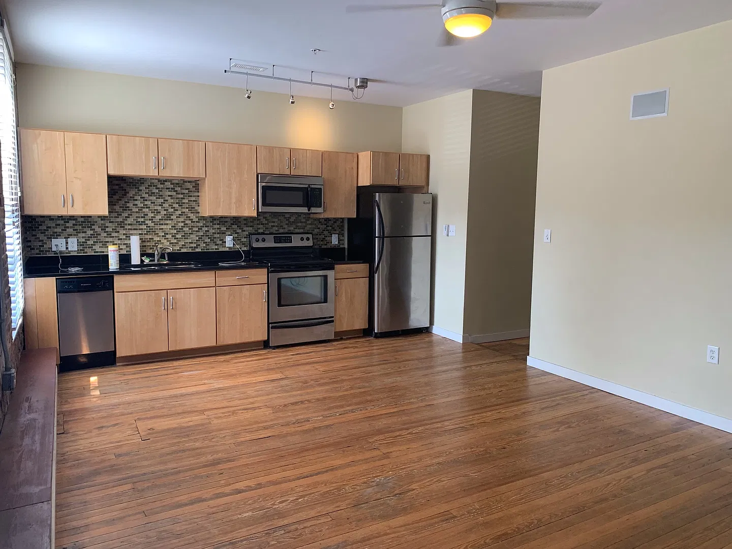 Washington Lofts — Photo 3