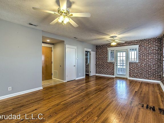 2nd image of 315 S 27th Ave APT 5