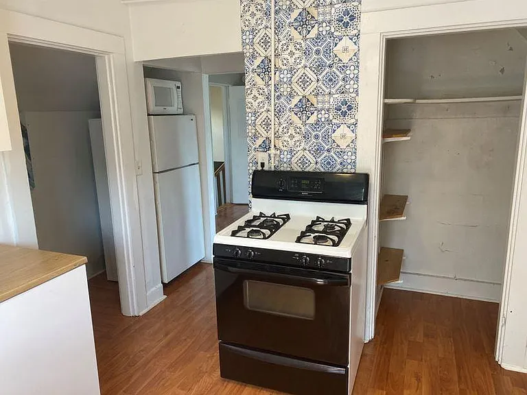 20 Harriet St #3 — Photo 2