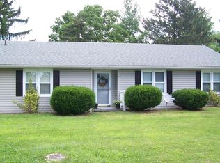 16 Faircrest Dr, Fairfield, VA 24435