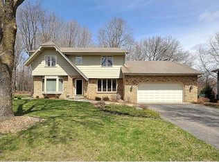 3040 Holly Ln N, Plymouth, MN 55447