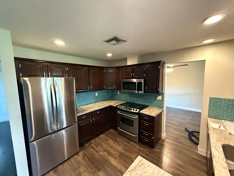 13584 Exotica Ln — Photo 2