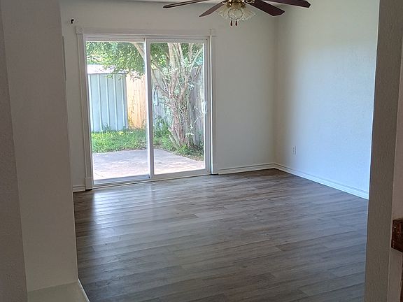 2nd image of 1606 Bitter Creek Dr