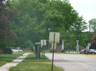 602 W 25th St, Kearney, NE 68845