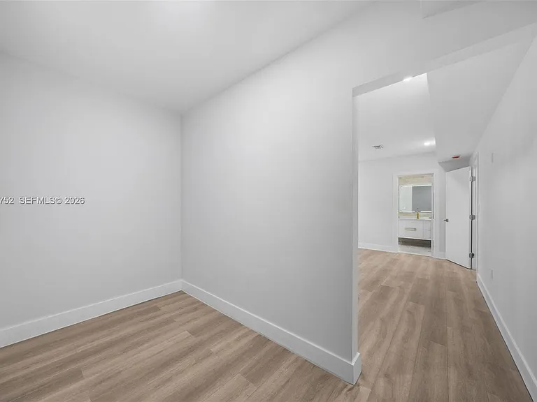 4746 NW 10th Ave — Photo 24
