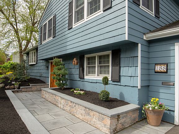 2nd image of 188 Cain Ave