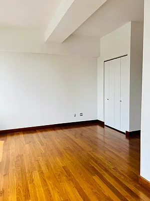 Rented by Corcoran | media 61