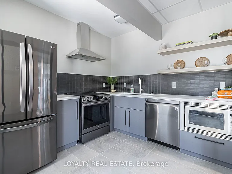 108 Garment St #303 — Photo 22