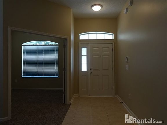 2nd image of 3004 Southbank Circle Green Cove Spgs