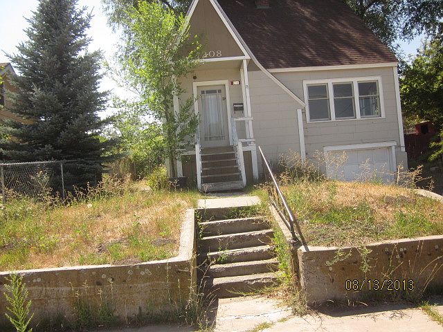 2nd image of 1208 California Ave