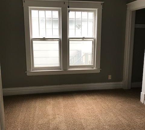 5th image of 720 Forest St