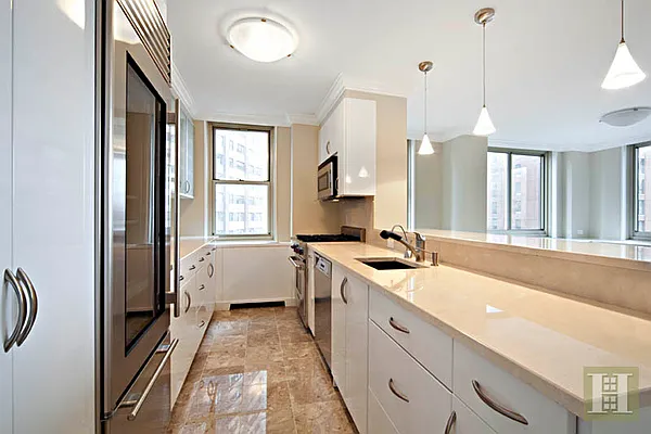 Rented by Halstead Real Estate | media 28