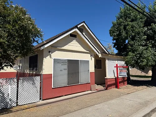 511 Coffee Rd Photo 1