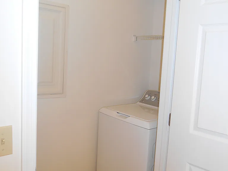Amberley at Blue Bell Apartments — Photo 40