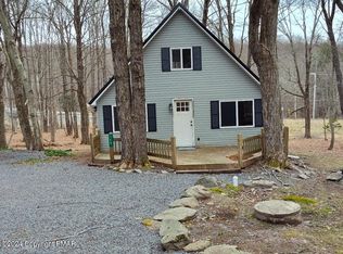 145 Bushkill Dr, Pocono Lake, PA 18347
