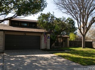 6326 Stirrup Ln, San Antonio, TX 78240